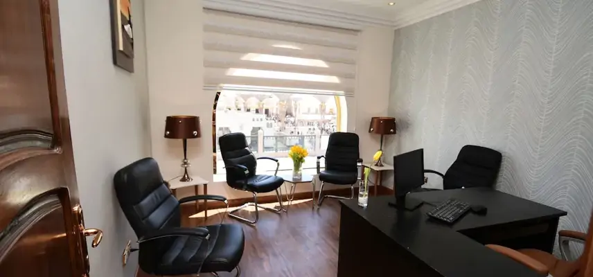 Golden Tulip Al Zahabi image